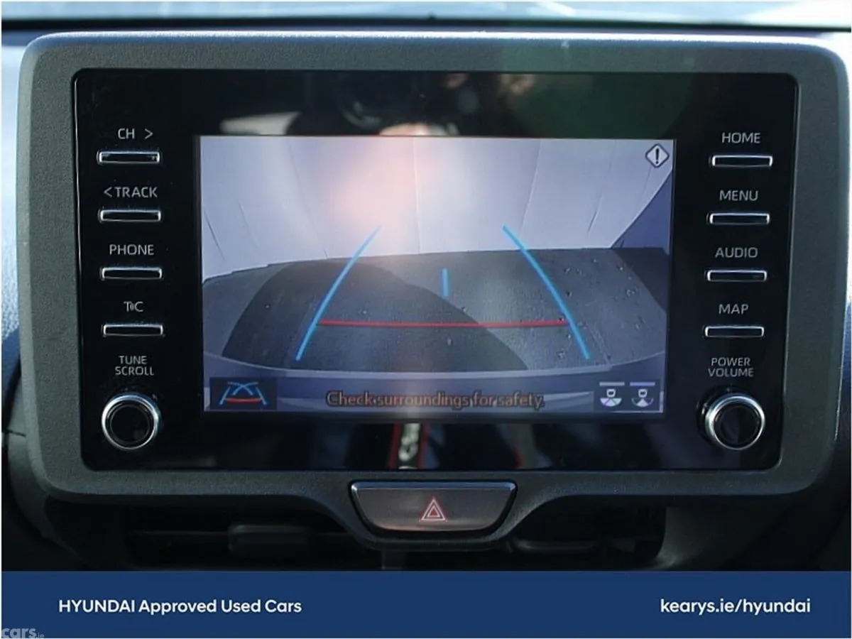 Toyota Yaris Hatchback, Petrol Hybrid, 2022, 
