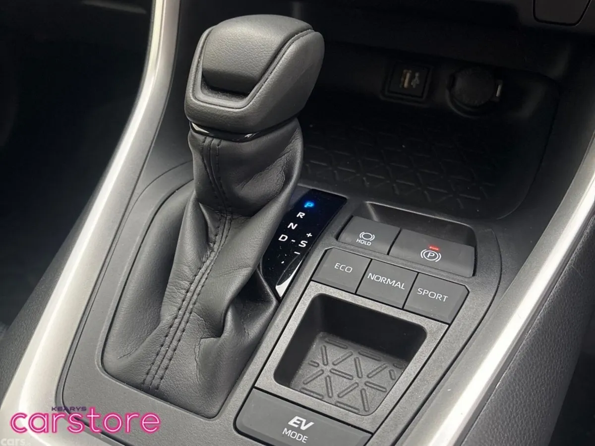 Toyota RAV4 SUV, Petrol Hybrid, 2021, Black