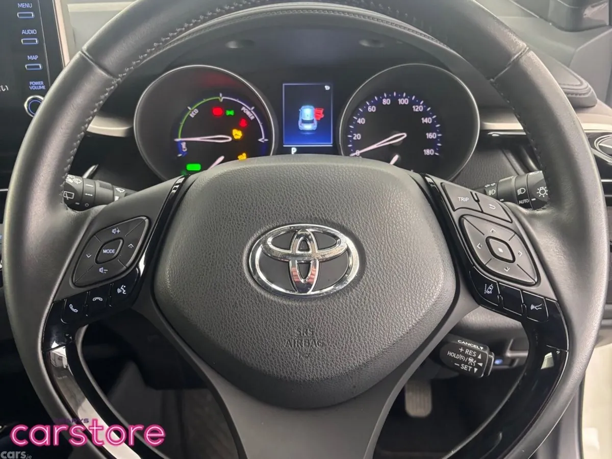 Toyota C-HR SUV, Petrol Hybrid, 2019, White
