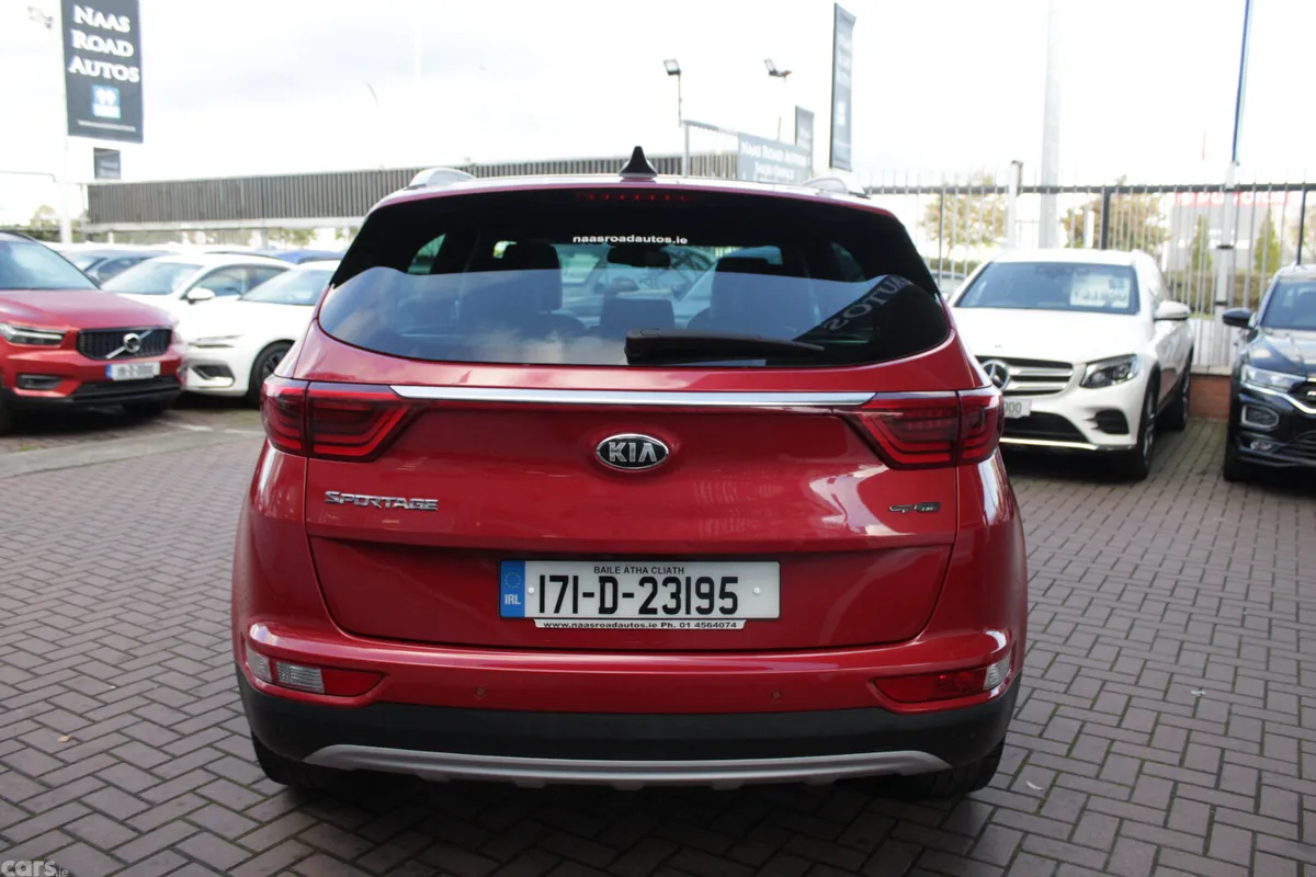 Kia Sportage SUV, Diesel, 2017, Red