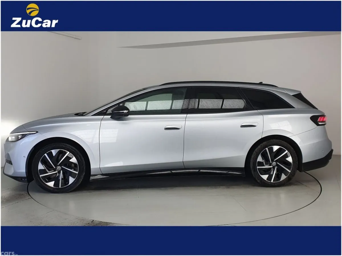 Volkswagen ID.7 Estate, Electric, 2024, Silver