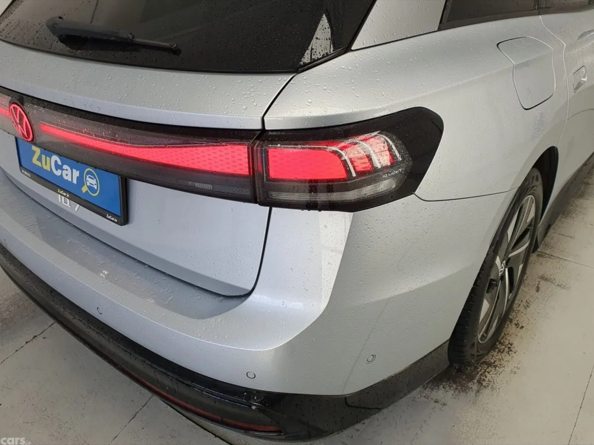 Volkswagen ID.7 Estate, Electric, 2024, Silver