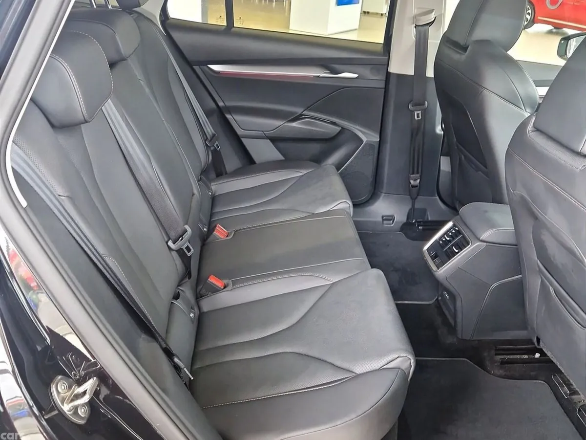 Skoda Enyaq Estate, Electric, 2025, Black