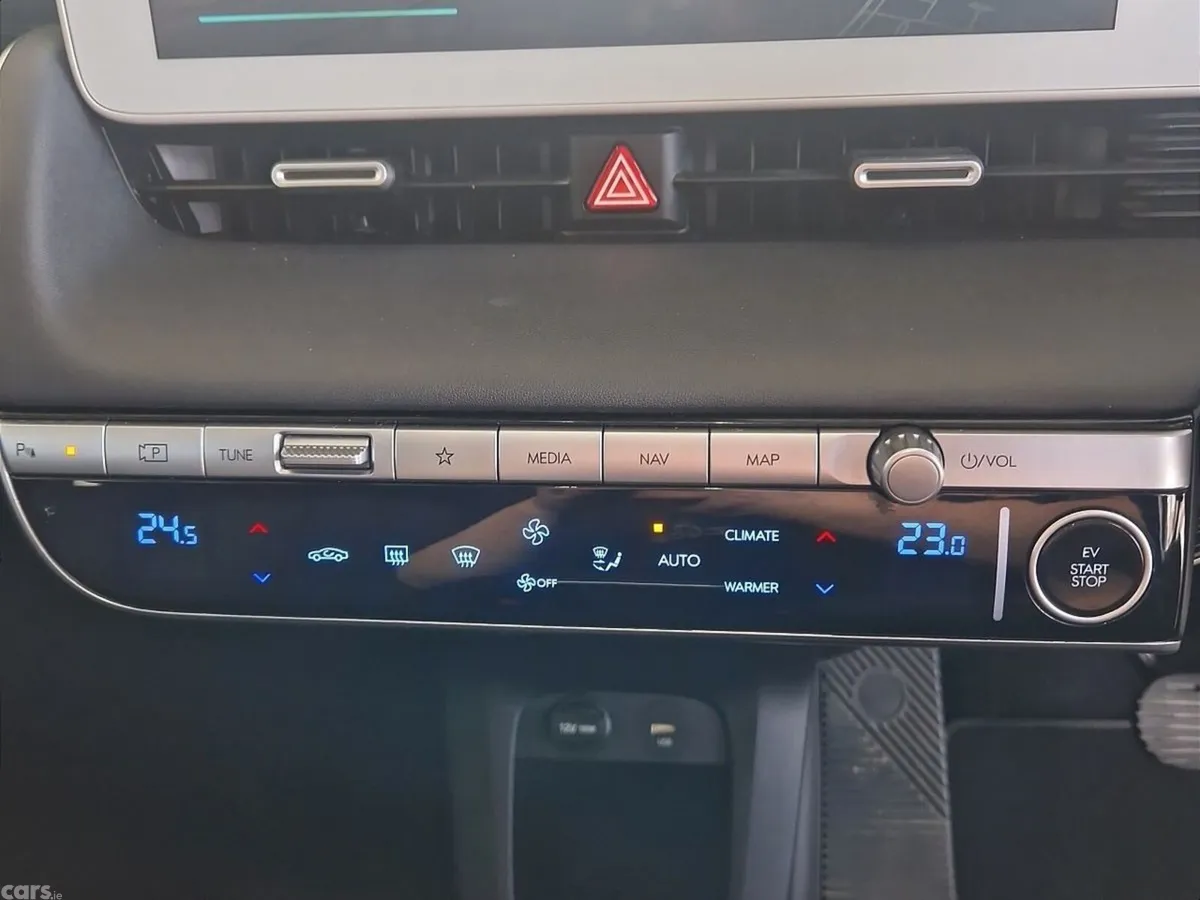 Hyundai IONIQ 5 MPV, Electric, 2022, Silver
