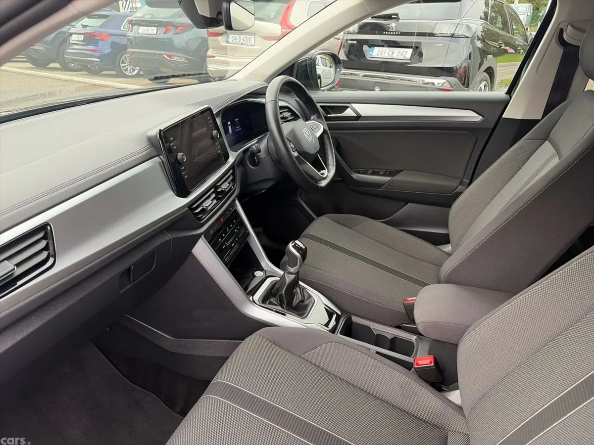 Volkswagen T-Roc SUV, Petrol, 2026, Black