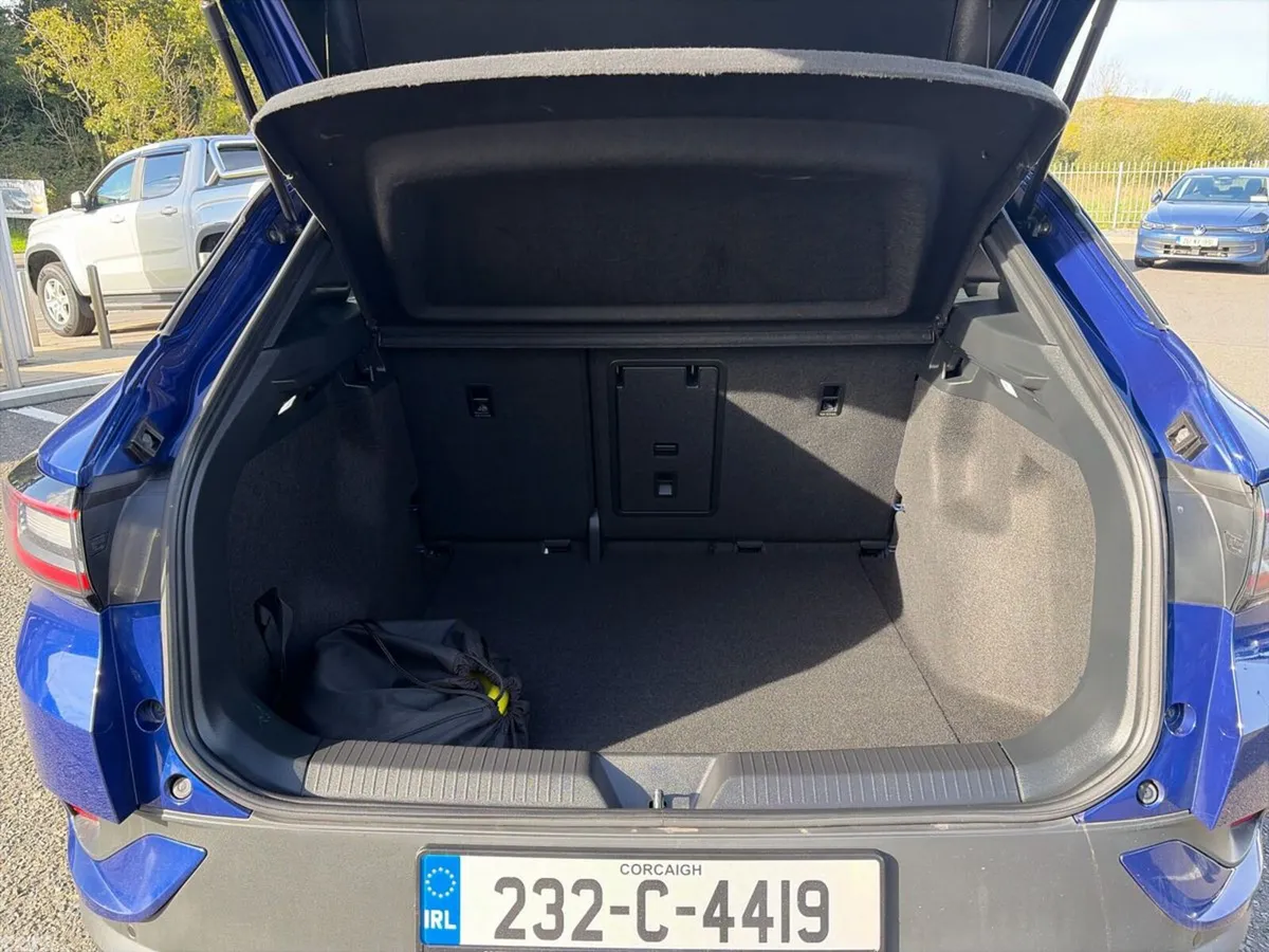 Volkswagen ID.4 SUV, Electric, 2023, Blue