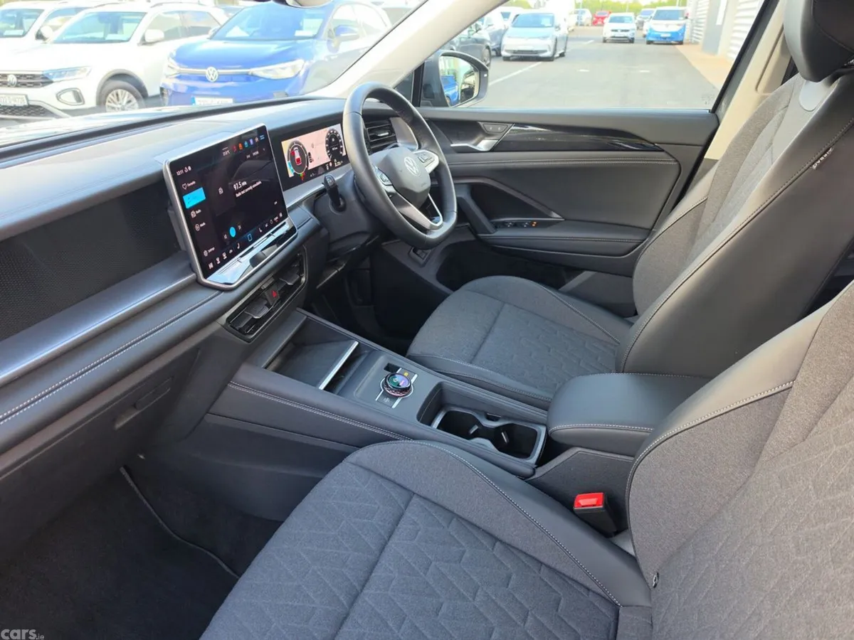 Volkswagen Tayron SUV, Diesel, 2026, Grey