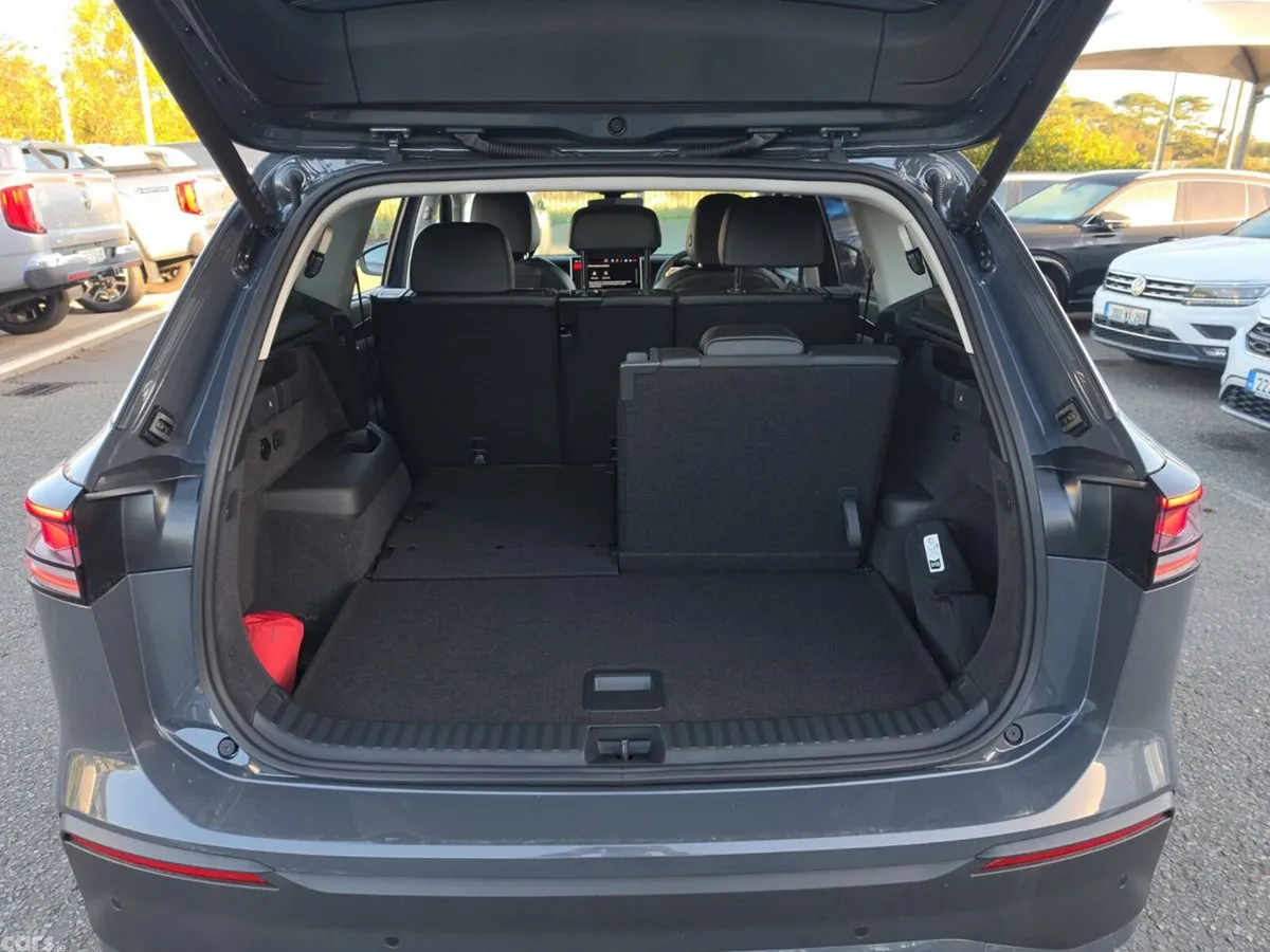 Volkswagen Tayron SUV, Diesel, 2026, Grey