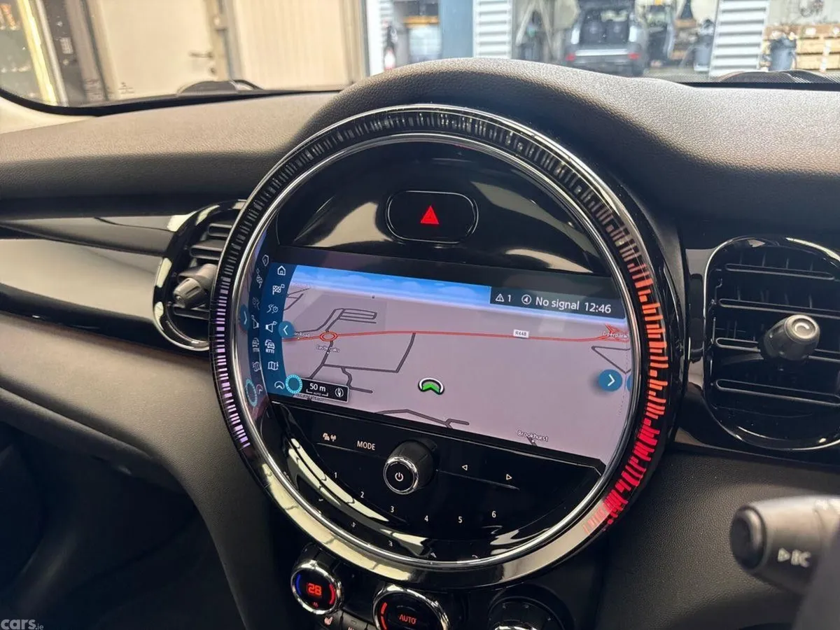 Mini Cooper Hatchback, Petrol, 2022, Blue