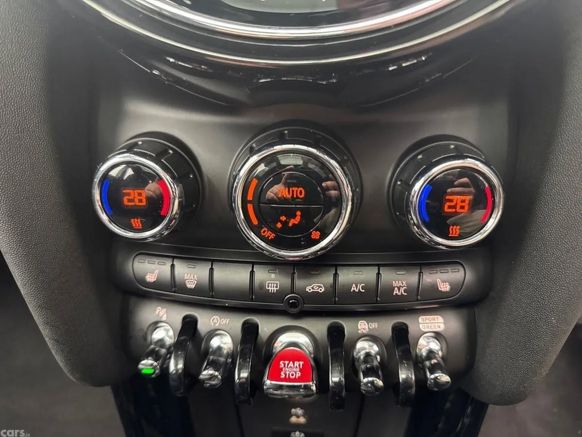 Mini Cooper Hatchback, Petrol, 2022, Blue