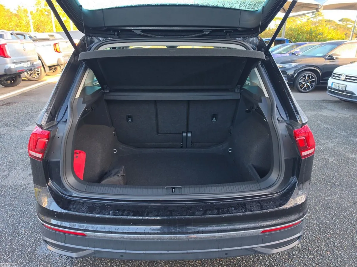 Volkswagen Tiguan SUV, Diesel, 2023, Black