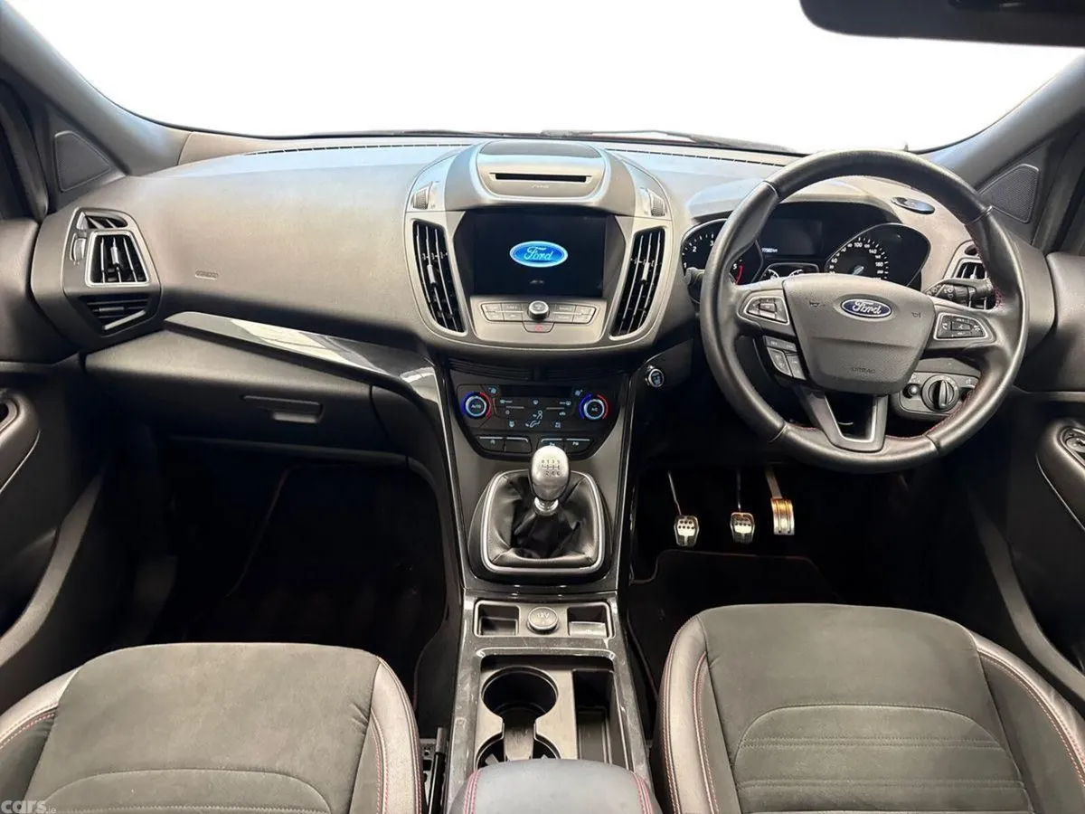 Ford Kuga SUV, Diesel, 2018, Red