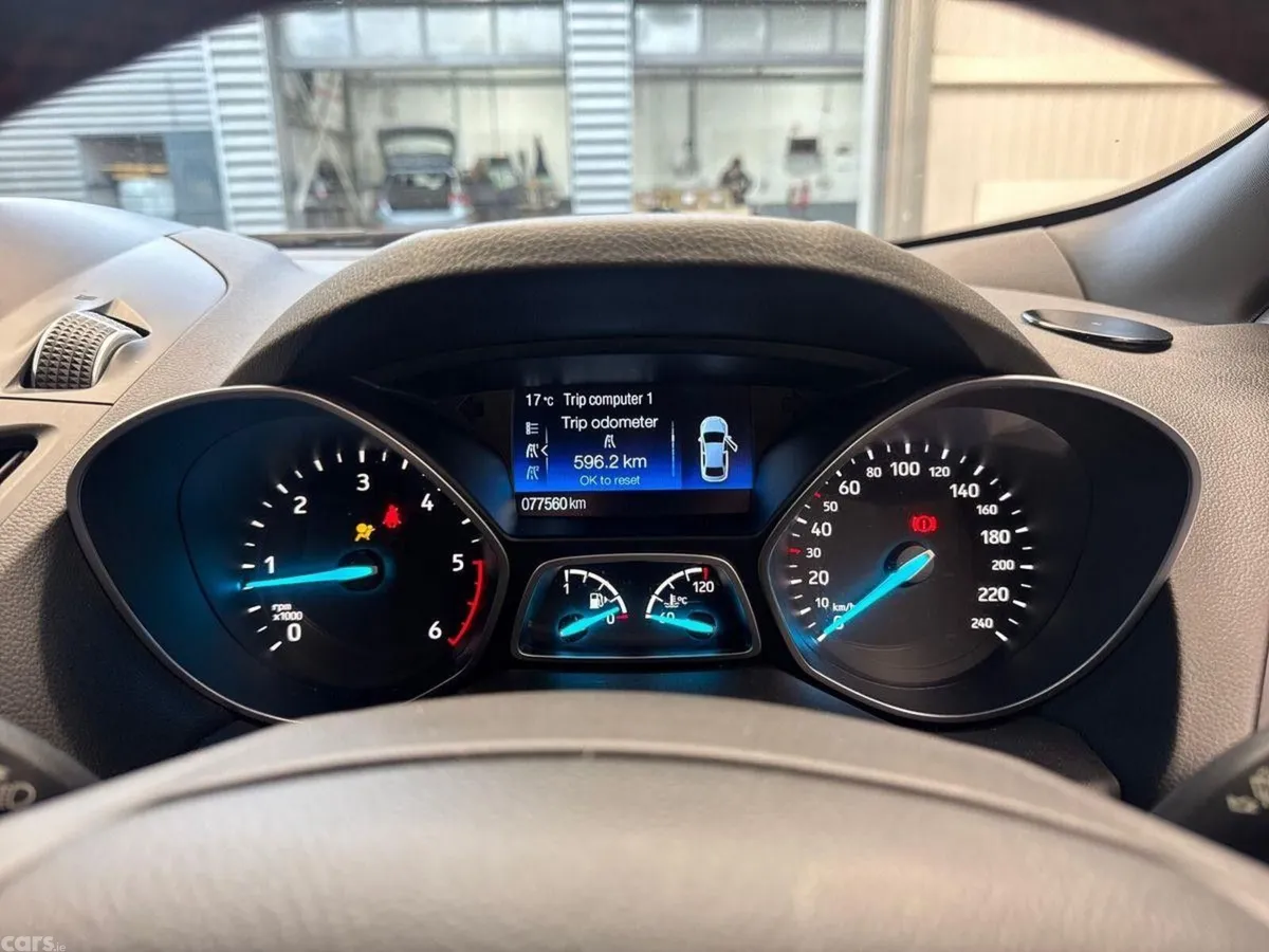 Ford Kuga SUV, Diesel, 2018, Red