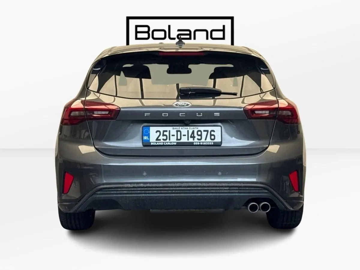 Ford Focus Hatchback, Diesel, 2025, Grey