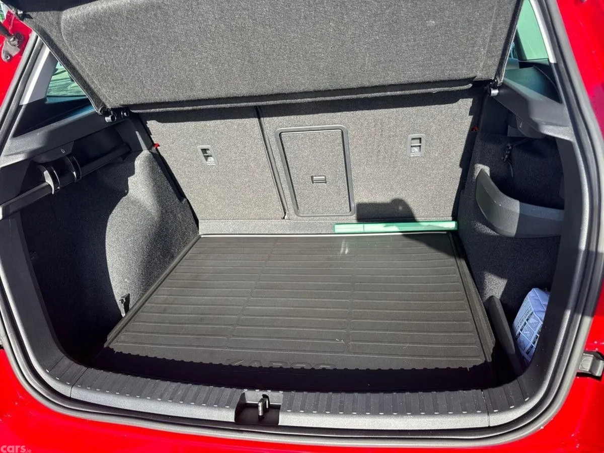 Skoda Karoq SUV, Diesel, 2024, Red