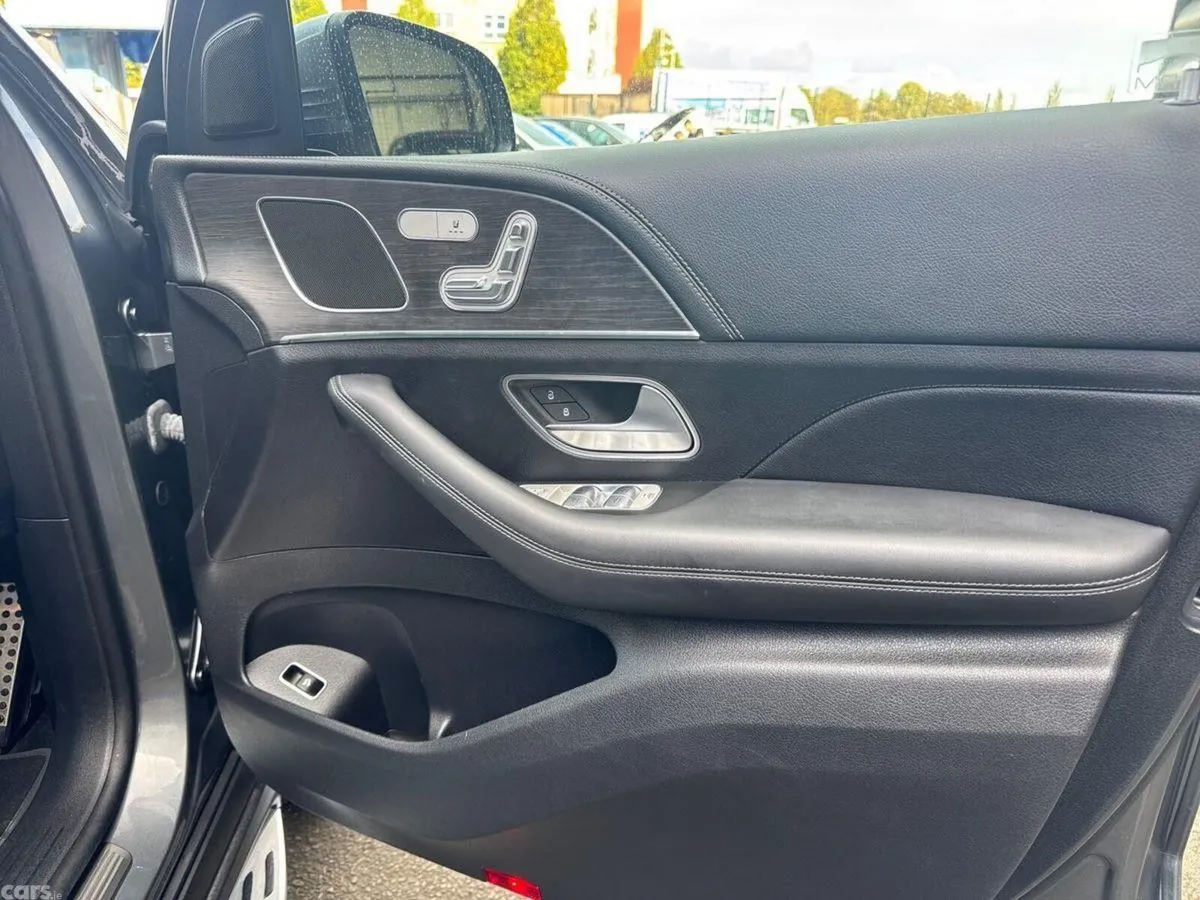 Mercedes-Benz GLE SUV, Diesel Plug-in Hybrid, 2022, Grey