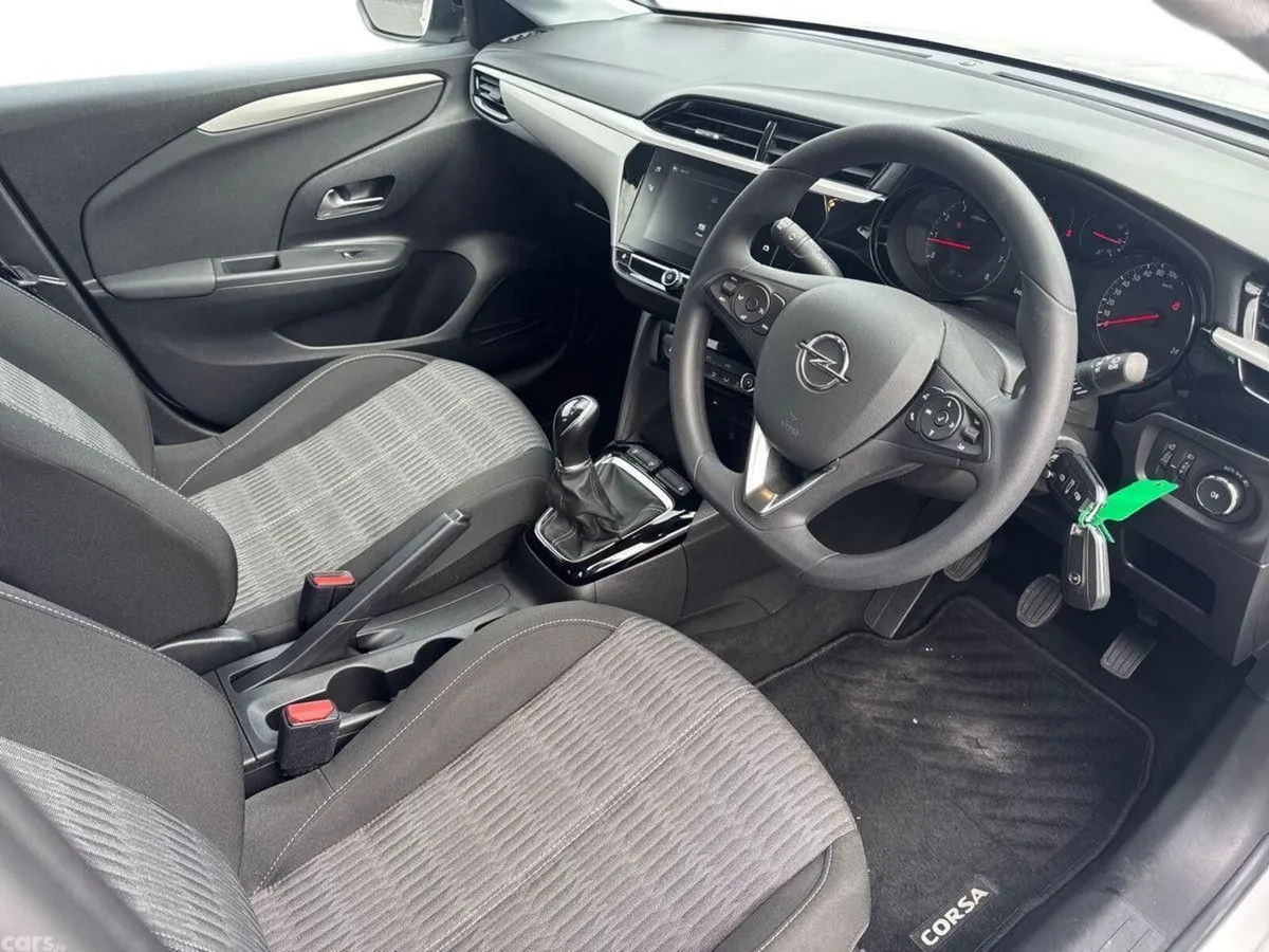 Opel Corsa Hatchback, Petrol, 2023, White