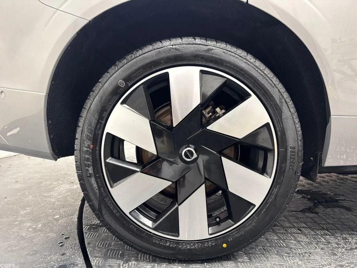 Volvo XC60 SUV, Petrol Plug-in Hybrid, 2024, Grey