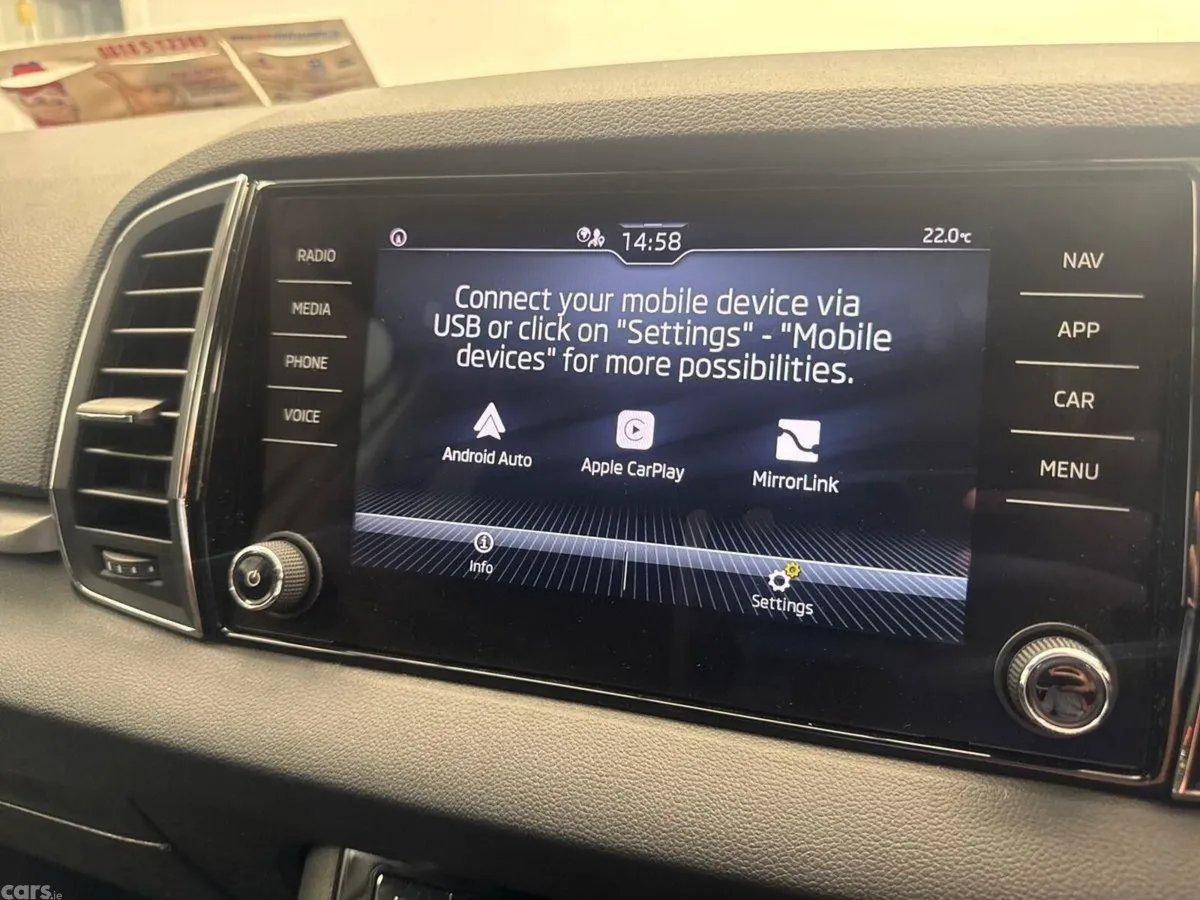 Skoda Karoq Estate, Petrol, 2022, Grey