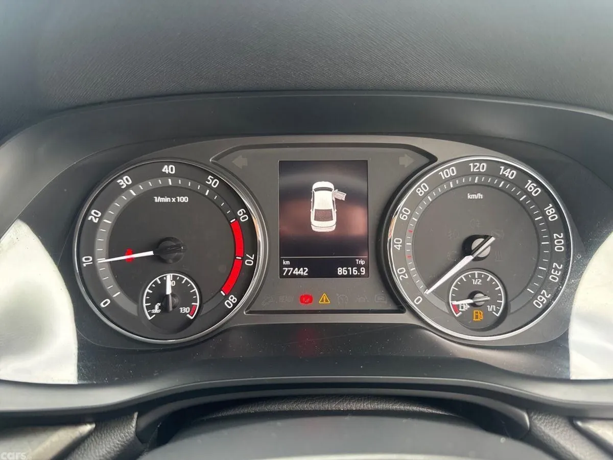Skoda Octavia Saloon, Petrol, 2023, Blue