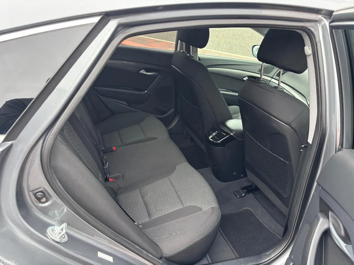 Hyundai i40 Saloon, Diesel, 2017, Silver