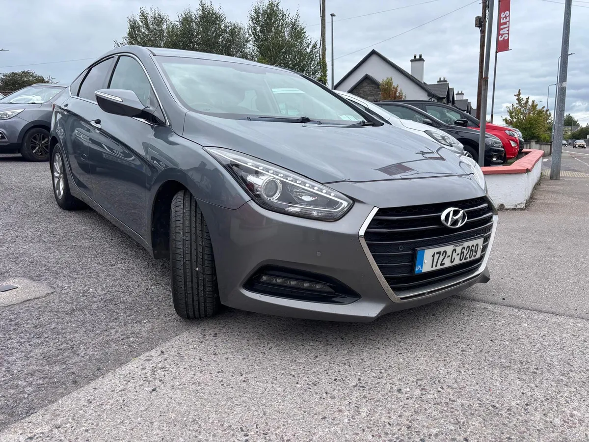Hyundai i40 Saloon, Diesel, 2017, Silver