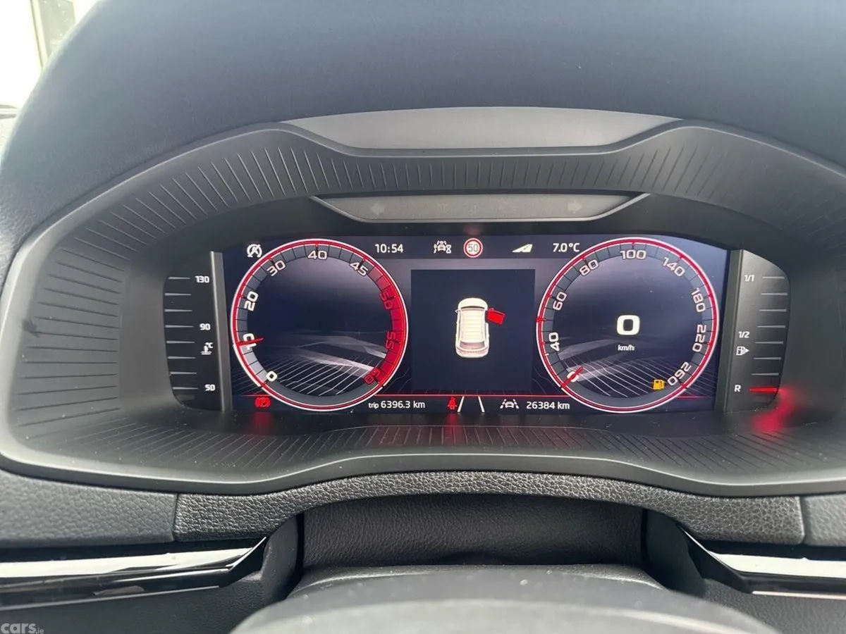 Skoda Karoq Estate, Diesel, 2025, White