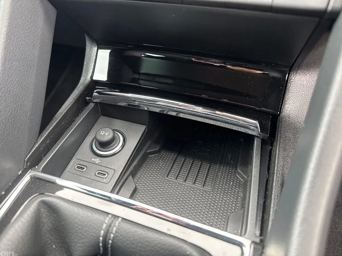Skoda Karoq Estate, Diesel, 2025, White