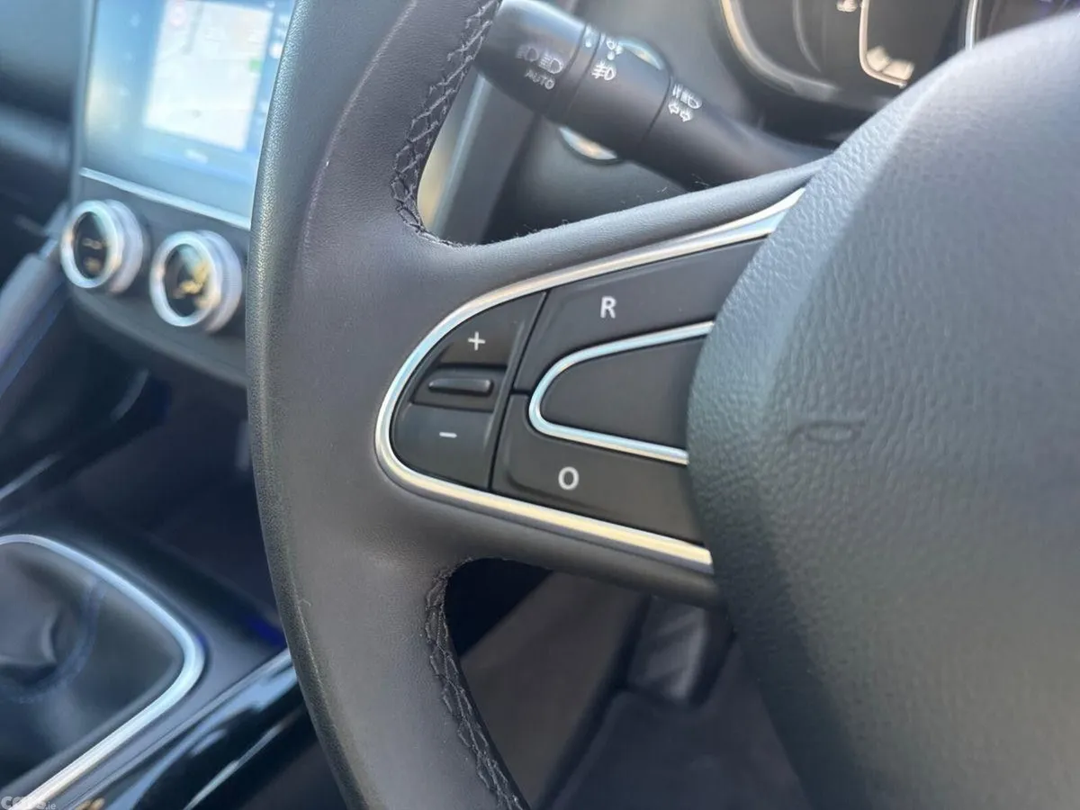 Renault Kadjar SUV, Diesel, 2021, White