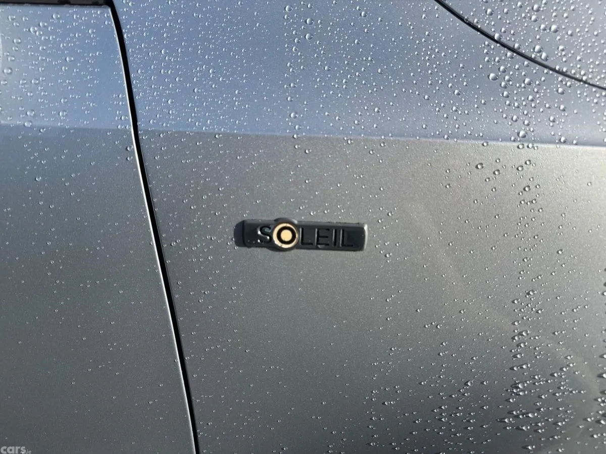Skoda Octavia Saloon, Petrol, 2020, Grey