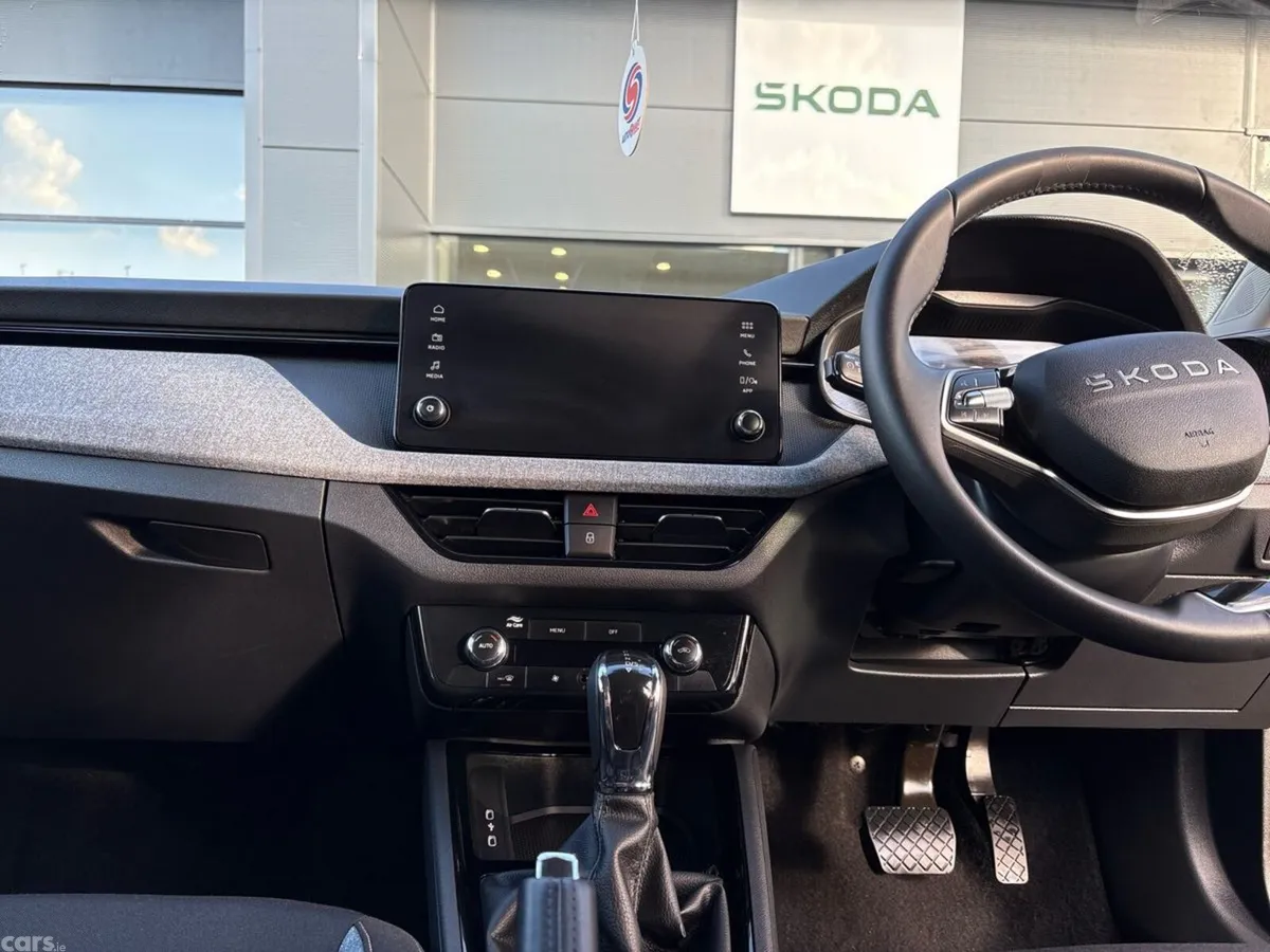 Skoda Kamiq Hatchback, Petrol, 2026, Black