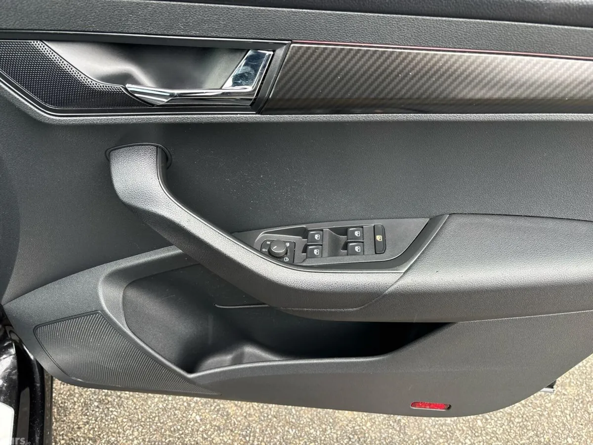 Skoda Karoq Estate, Diesel, 2021, Black