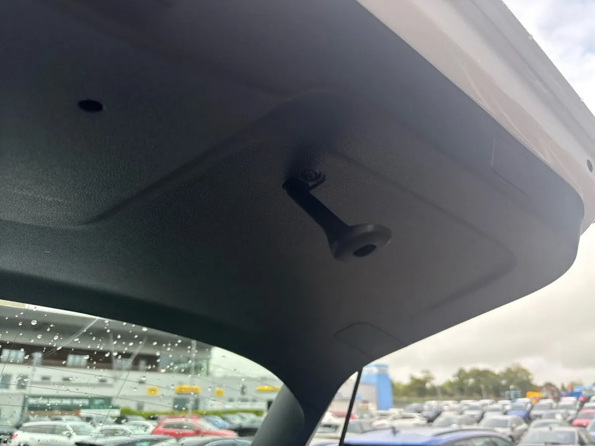 Skoda Kamiq Hatchback, Petrol, 2026, White