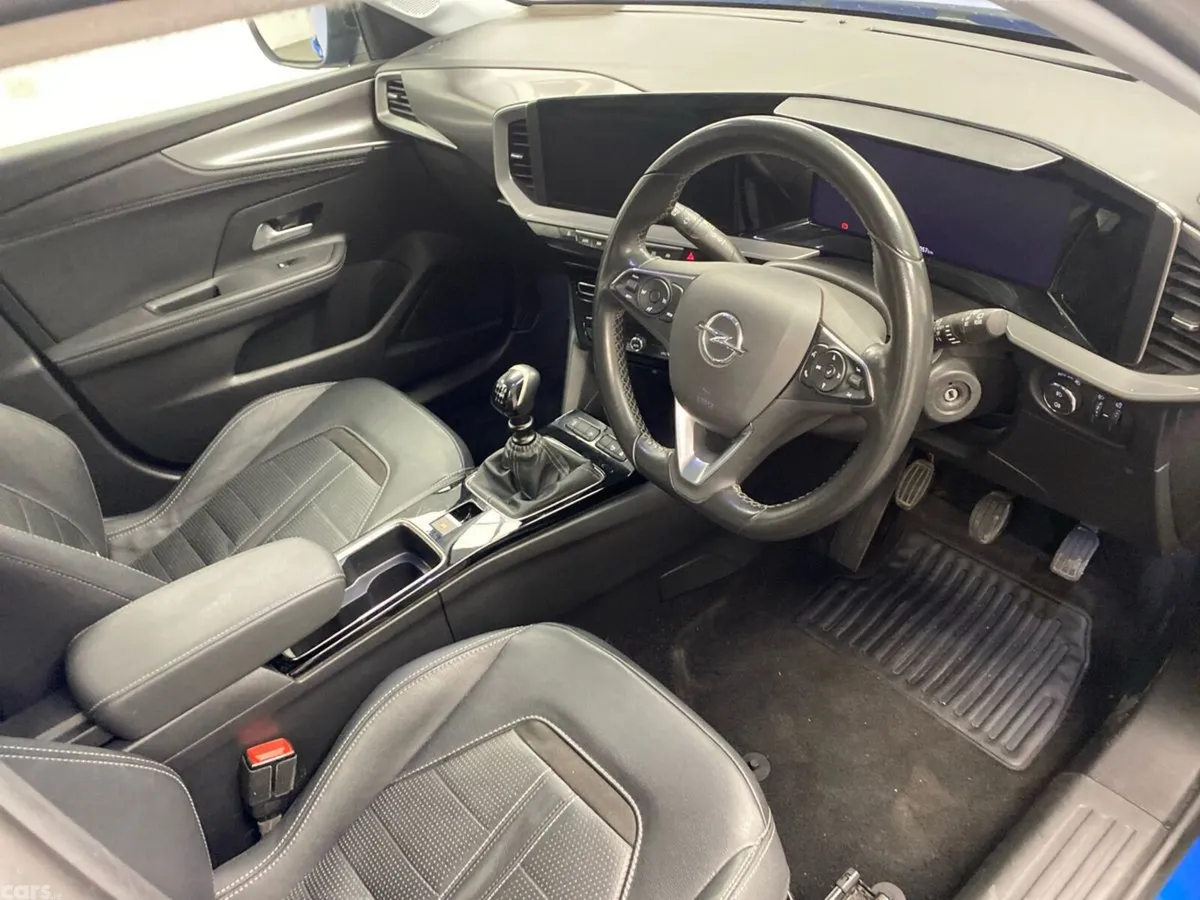 Opel Mokka SUV, Petrol, 2023, Blue
