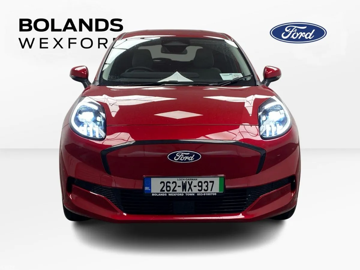 Ford Puma MPV, Electric, 2026, Red
