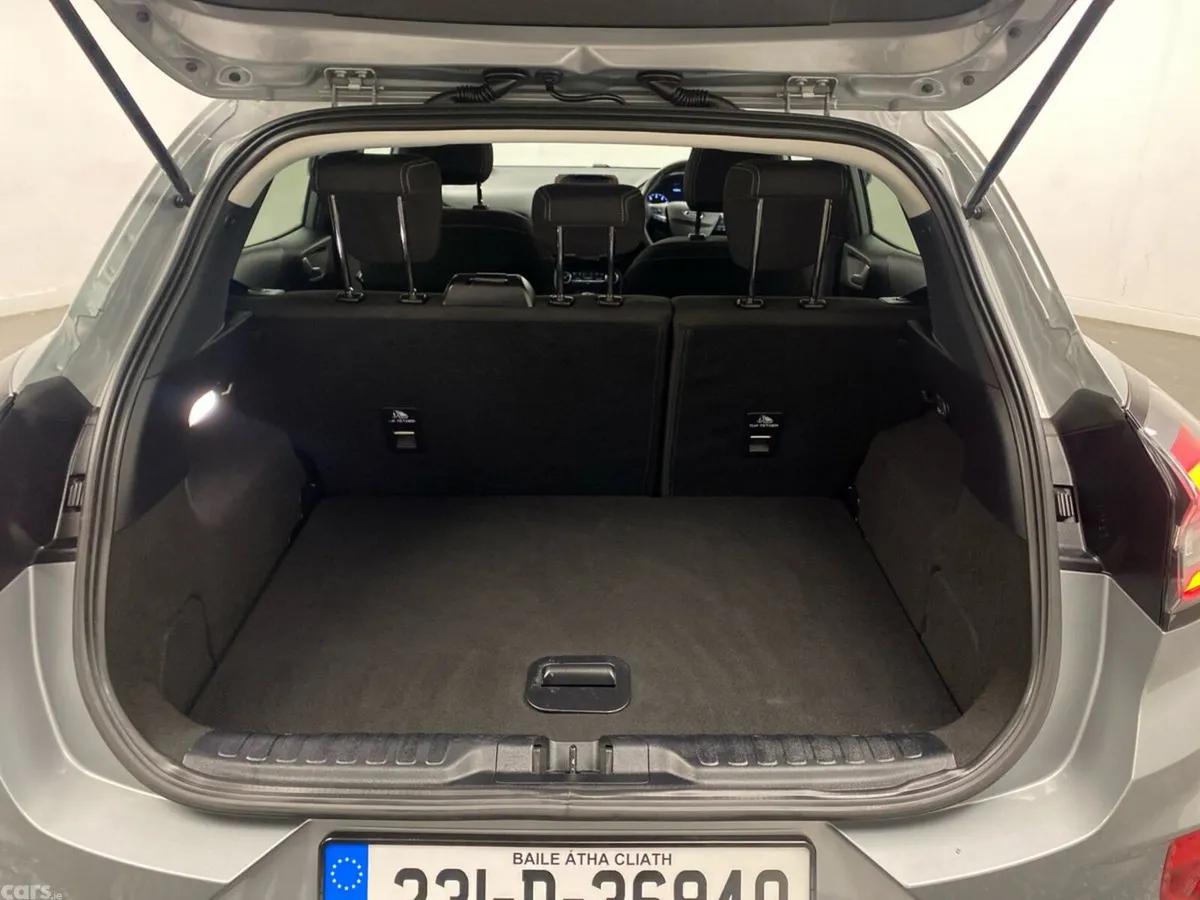 Ford Puma MPV, Petrol Hybrid, 2023, Grey
