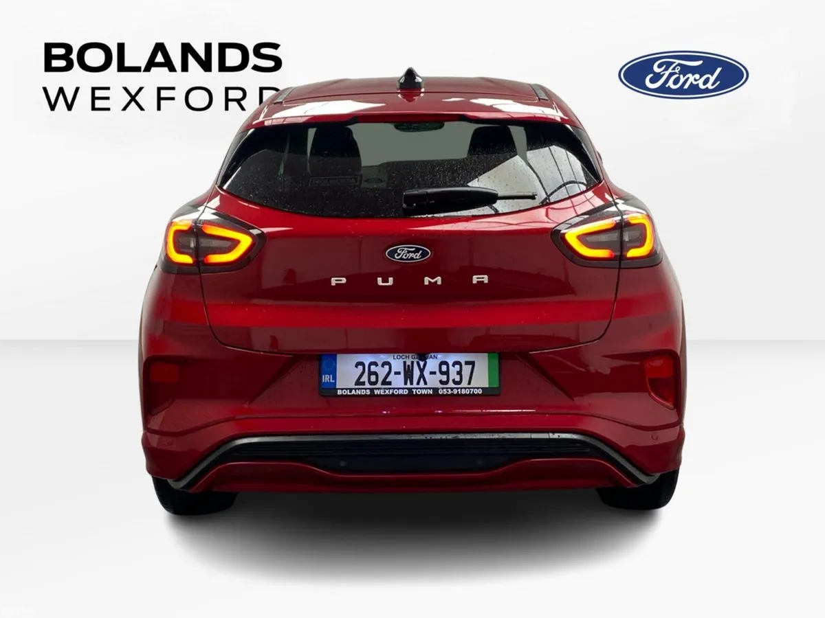 Ford Puma MPV, Electric, 2026, Red
