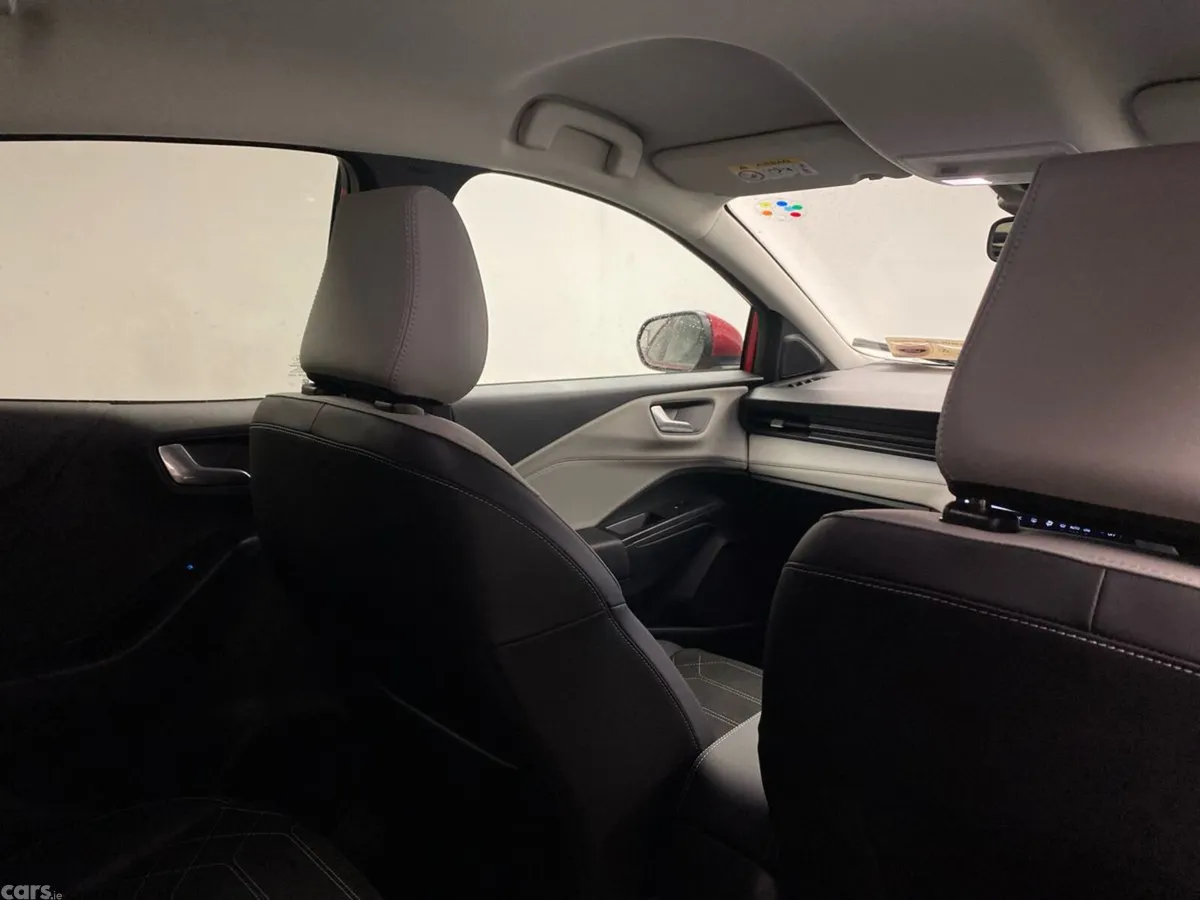 Ford Puma MPV, Electric, 2026, Red