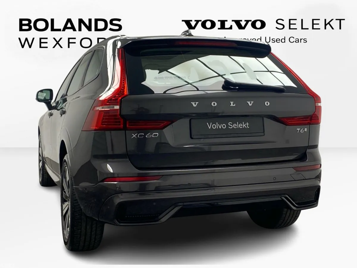 Volvo XC60 SUV, Petrol Plug-in Hybrid, 2024, Grey