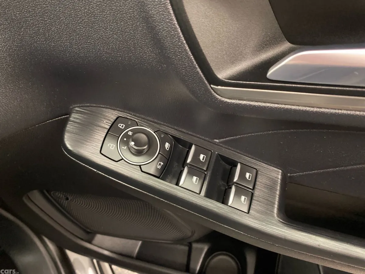 Ford Kuga SUV, Petrol Plug-in Hybrid, 2023, Grey