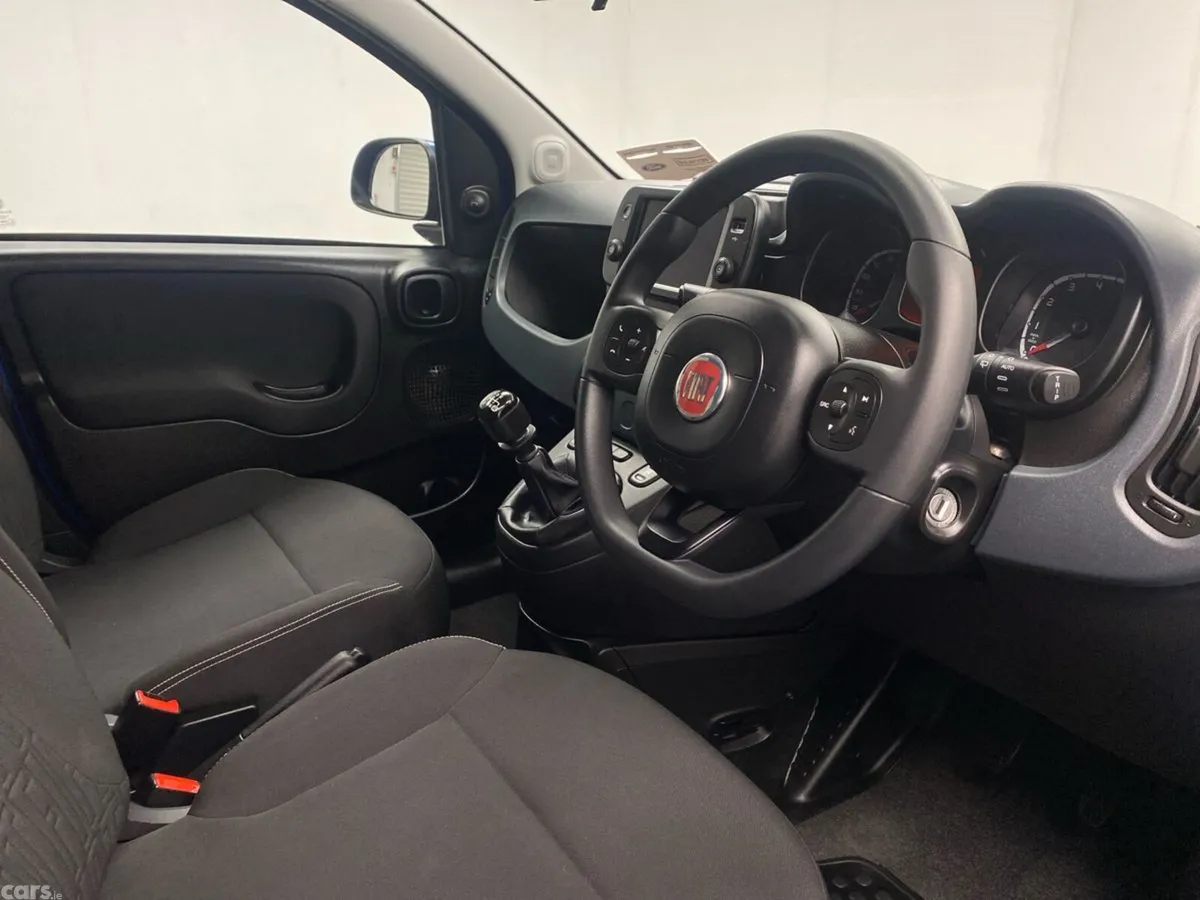 Fiat Panda Hatchback, Petrol Hybrid, 2023, Blue