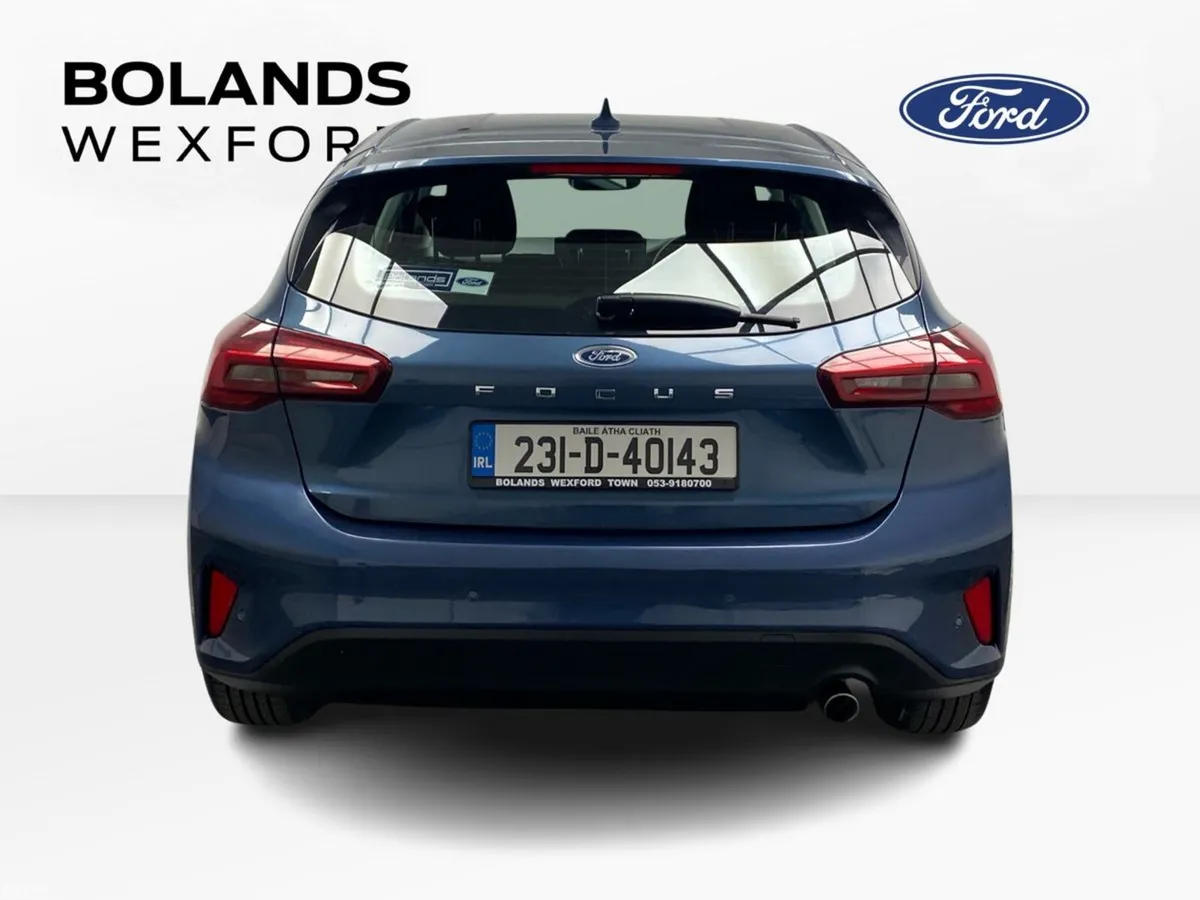 Ford Focus Hatchback, Diesel, 2023, Blue