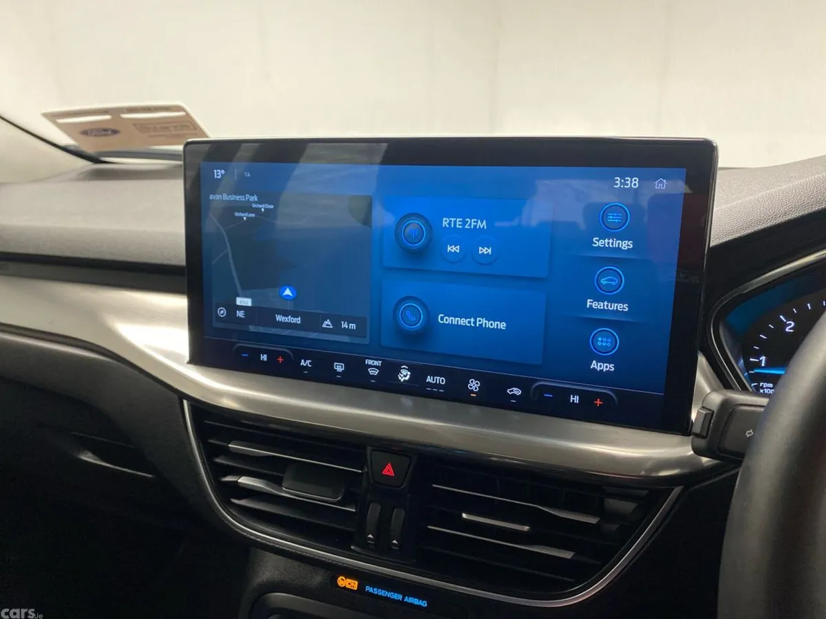 Ford Focus Hatchback, Diesel, 2023, Blue