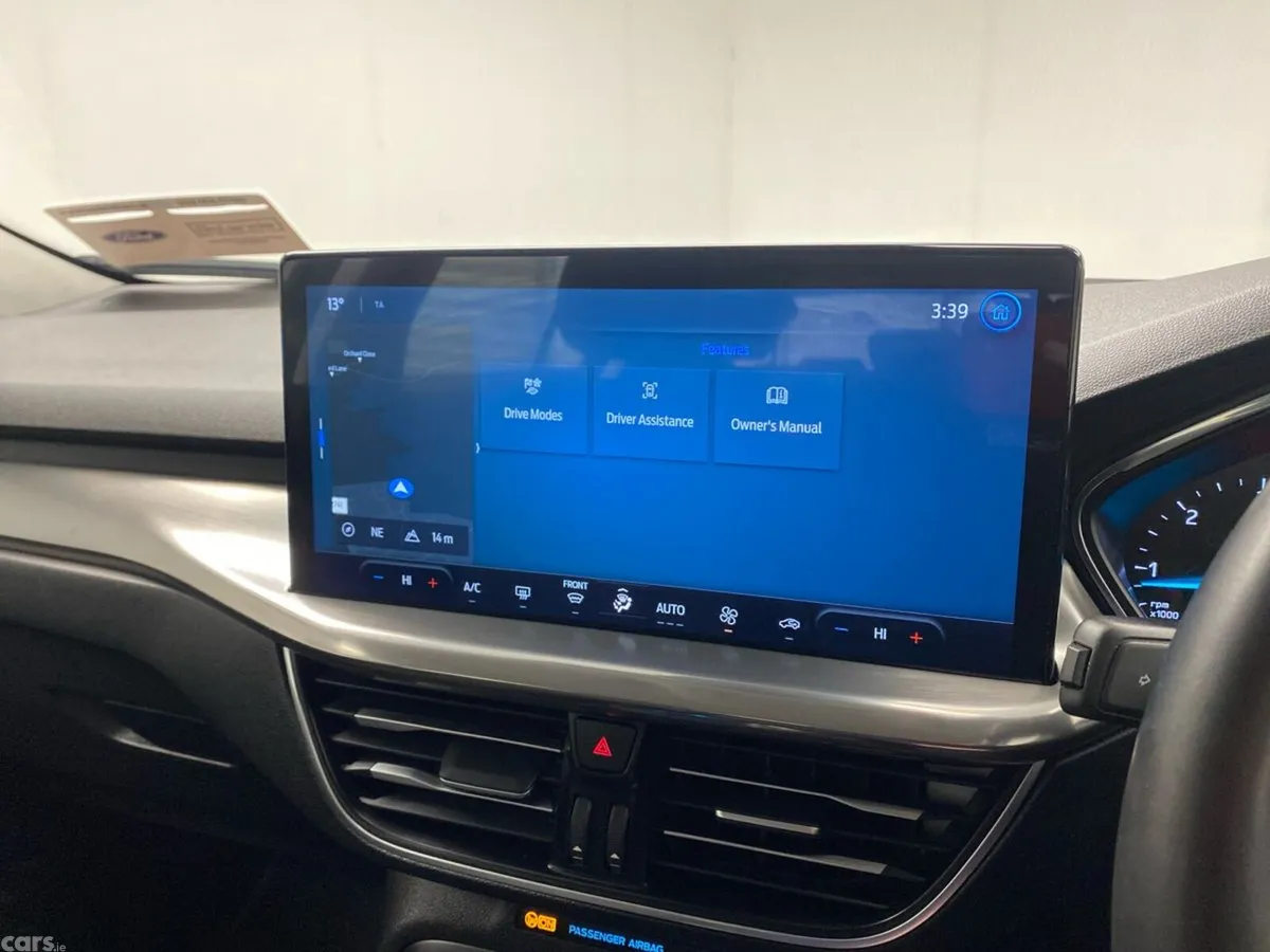 Ford Focus Hatchback, Diesel, 2023, Blue