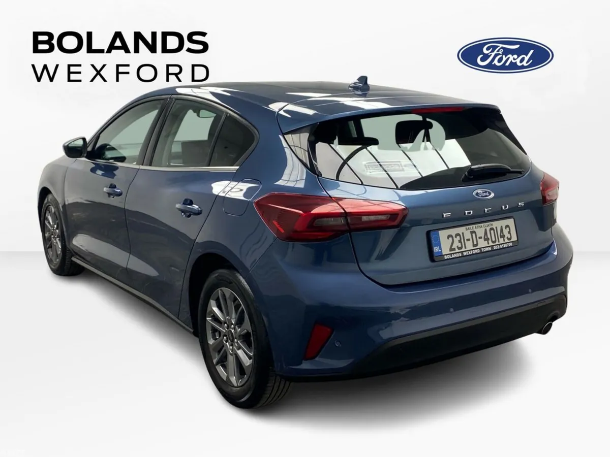 Ford Focus Hatchback, Diesel, 2023, Blue