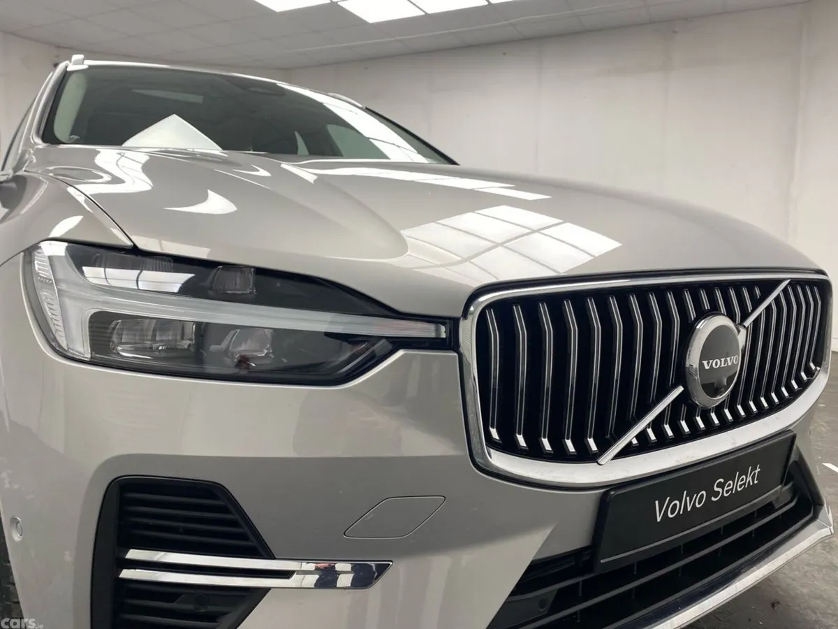 Volvo XC60 SUV, Petrol Plug-in Hybrid, 2023, Grey