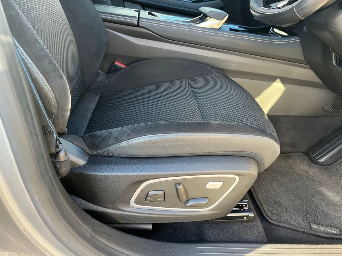 Renault Austral SUV, Petrol, 2024, Grey