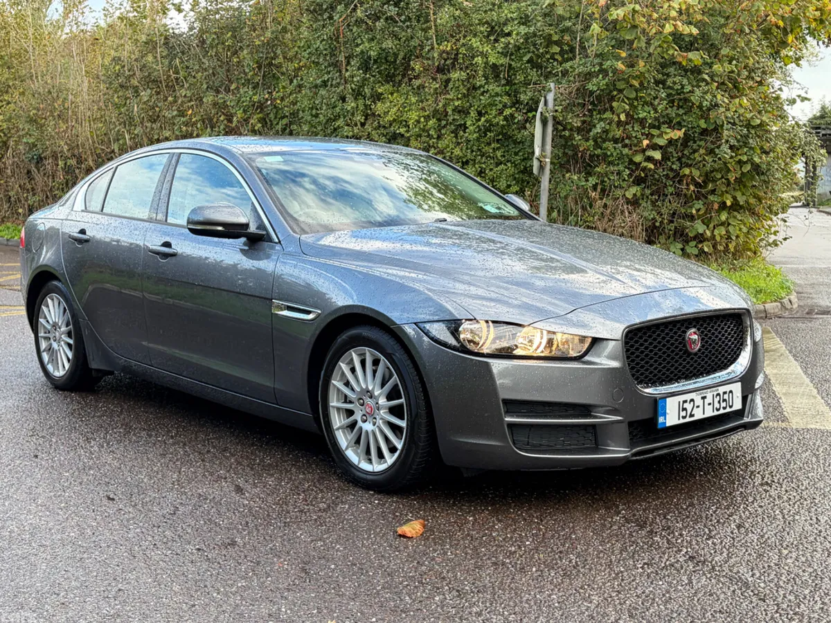 Jaguar XE Saloon, Diesel, 2015, Grey