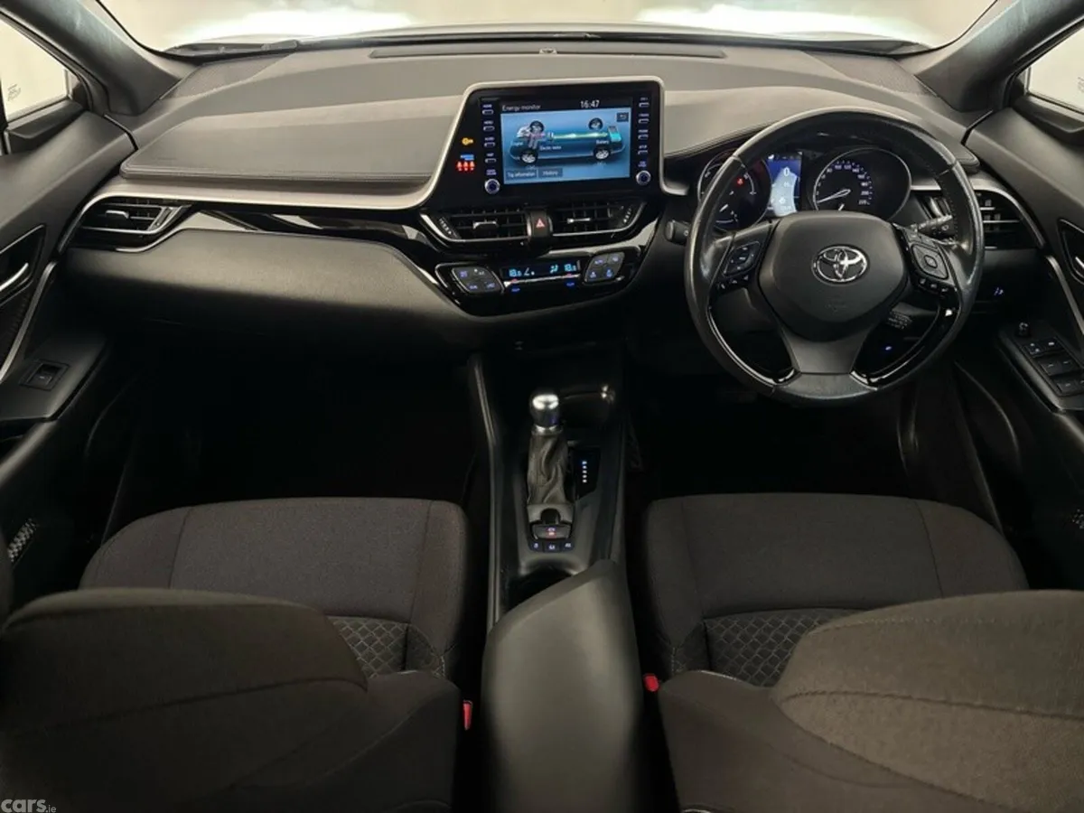 Toyota C-HR SUV, Petrol Hybrid, 2022, Grey