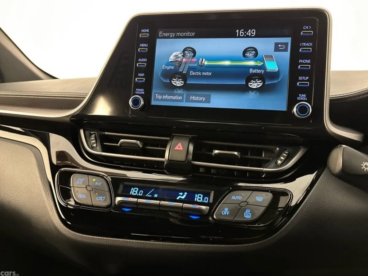Toyota C-HR SUV, Petrol Hybrid, 2022, Grey